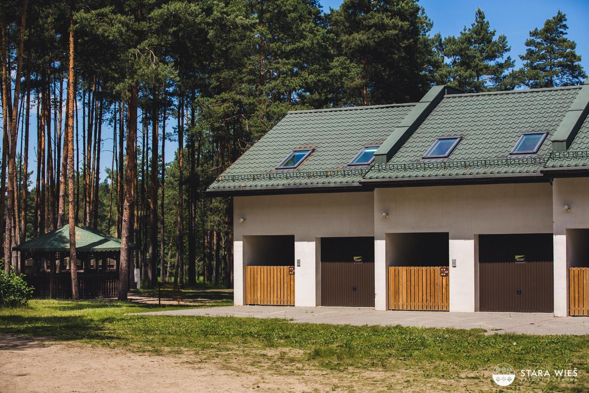 Resort Stara Wieś Załęcze Małe Exterior foto